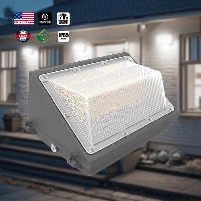 Chine Commercial Outdoor Slim LED Wall Pack Light avec photocellule 40W 45W 60W 80W 100W 120W IP65 à vendre