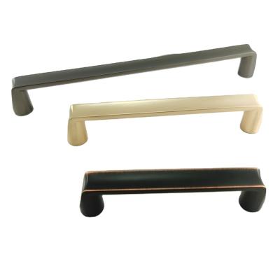 China Modern Modern Zinc Alloy Black Gold Door Handles Kitchen Furniture Cabinet Handle for sale