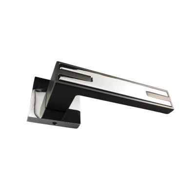 China Modern Door Handle Hotel Security Accessory Wide Main Door Handle Doors for sale