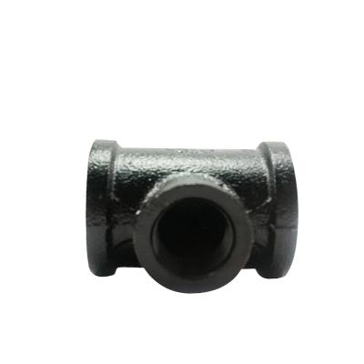 China CE & FM Approved Fire Protection Plumbing Black Painted Fittings Tees Malleable Iron Pipe Fittings 1/8