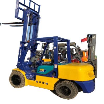 China Komatsu Forklifts Small Lifter Truck Hotels Used Diesel Forklifts For Lift FOB Reference for sale