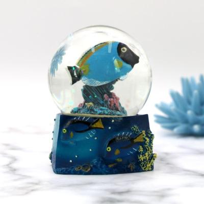 China Custom 3D Plastic Sour Grouper Snow Globe From Whole Europe As Travel Gift Snow Globe Christmas for sale