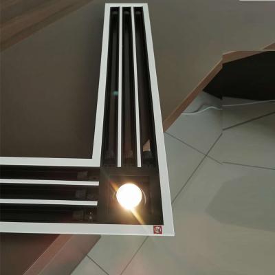 China Modern Adjustable Duct Canopy Linear Air Conditioner Slot Diffuser with One Night Light for sale