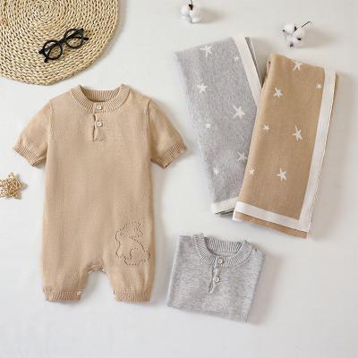 China Clothes Factory Direct Sales Cute Soft Baby Blanket And Breathable Overalls Summer Gift Set For Toddler Boys Girls for sale