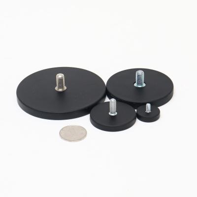 China Industrial Magnet Holding NdFeB Powerful Magnet Rubber Covered Rectangular Pot Magnets With Internal Wire for sale