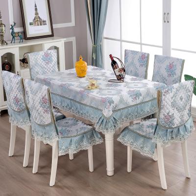 China Wholesale Green Wipeable Thanksgiving Tablecloth Chair And Table Covers Set Non Slip Dyed Fabric High Precision for sale