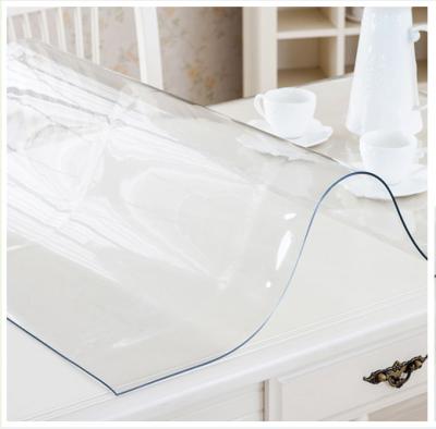 China Factory Wholesale Minimalist PVC Waterproof Transparent Clear Plastic Tablecloth Rolls Reusable Table Cloths Waterproof Good Adhesion for sale