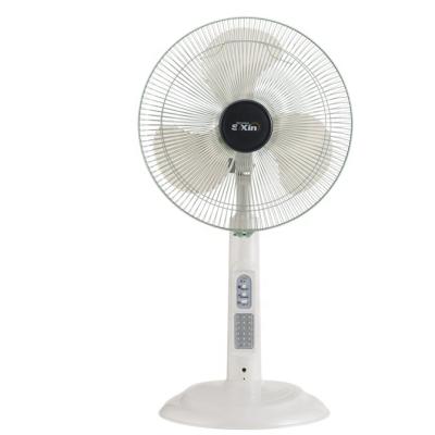 China DC 12V Plastic Fan Rechargeable 16 Inch Fan For Home Use for sale