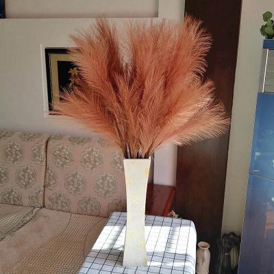 China Conveniently fashion artificial flowers long background decoration pampasgrass stem home decoration for sale