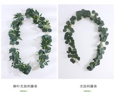 China Conveniently Wedding Decoration Artificial Flowers Christmas Wedding Decoration Eucalyptus Vine Decoration Home Flower for sale