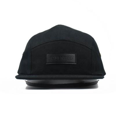 China COMMON COMMON Custom Single Brim 5 Panel Cap Flat Cap With Woven Label for sale