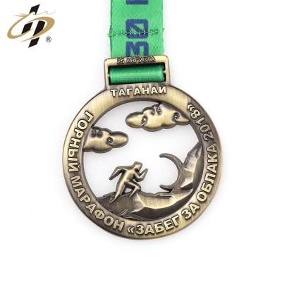 China Europe manufctureing custom zinc alloy bronze cavity emboss metal triathlon sports medal for sale