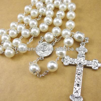 China Catholic Religious Plastic Gift Huanan Pearl Crucifix Necklace And Prayer Rosary Designs for sale