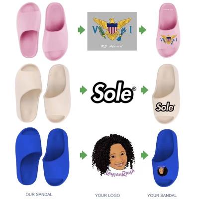 China 2021 Cute Fashion Trend Dropshipping Couples Thicken Summer Yeezy Slippers Solid Color Home Indoor Shoes Breathable Flip Flops for sale