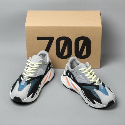 China Running Shoes 2021 Latest Design Couples Fashion 700 V2 V3 Original High Quality Running Sneakers for sale