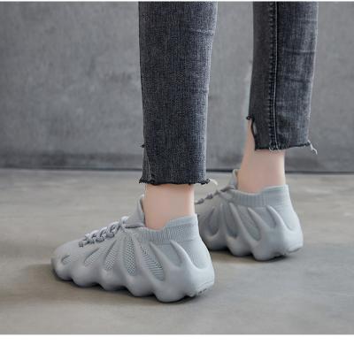 China Fashion Trend Volcano Shoes N450 Small Steamed Coconut Bun Shoes Flame Shoes Men And Women Shoes for sale