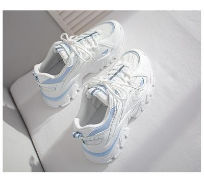 China Running Shoes Jump Shoes Fashion Shoes Korean Version Street Pulled White Comfortable Roll Thick Soled High Sneaker Shoes New for sale