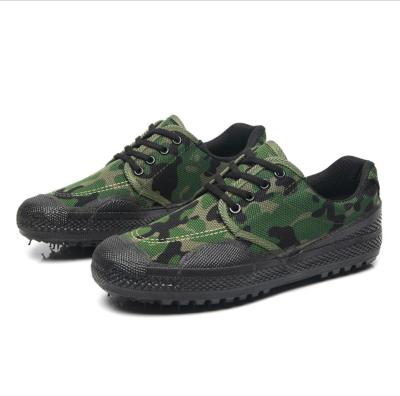 China Camouflage slip-on 99 shoes men's and women's military training release shoes for training for sale