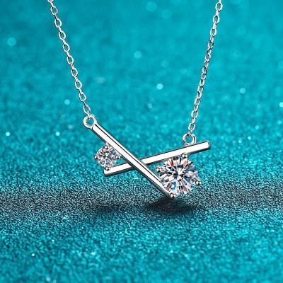 China 1 Carat Moissanite Cross 1 Carat Jewelry Necklace Woman 925 Sterling Silver Korean FASHIONABLE Elegant Gemstone Custom Ins Pendant for sale