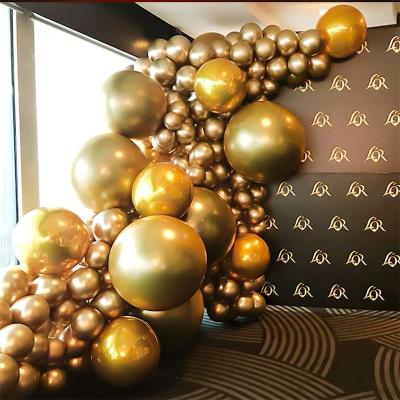 China Graduation Party Gold Balloon Kit 110PCS 18In 12In 5In Metallic Gold Balloon Arch Kit 110PCS 18In 12In 5In Garland Party Decoration for sale