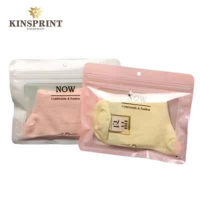 China custom plastic bag packaging for clothing plastic bag with customized logo plastic bag socks Te koop