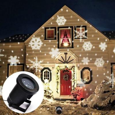 China Indoor and Outdoor Decoration Waterproof Outdoor LED Christmas Lights Snowflake Projector Led Light for sale