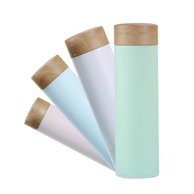 China Wholesale PORTABLE 500ml Stainless Steel Water Bottle With Double Grain Color Painting Lid Wooden Wall Insulated Vacuum Flask for sale