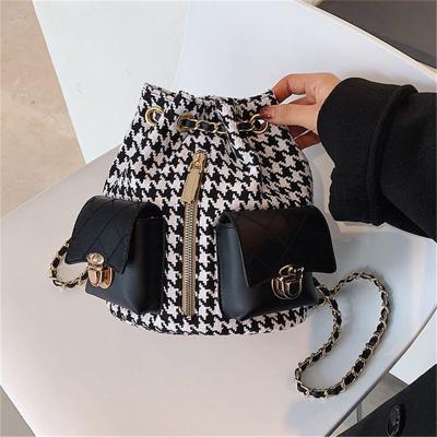 China Newspaper used real leather handbags for women luxury and designer handbags VIP shoes and luxury VIP handbags for sale