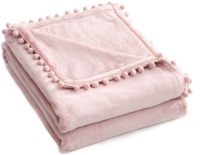 China BSCI Cozy Fluffy Custom Plush Anti-pilling Knit Baby Pom Blanket Christmas Flannel Fleece Moroccan Pom Pom Pom Throw Luxury Pink Blanket for sale