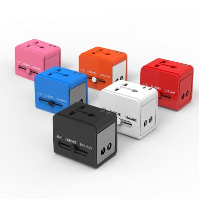 China Dual USB Ports 2.1A Travel Power Wall USB Adapter Universal Dual USB Ports Selling Travel Charging Adapter Multi Adapter Hot Plug for sale