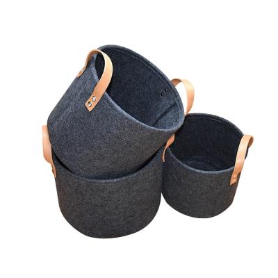 China Sustainable Hot New Design Handwoven Folding Felt Basket Household Storage Basket With Handle for sale