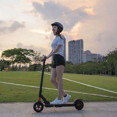 China EU Warehouse 36v 350w Unisex Max Speed ​​30km/h Electric Scooter Italy Best For Adults for sale