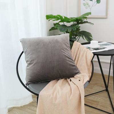 China 2020 PORTABLE solid color knitted custom velvet pillow case cushion cover 50x50 cm for sofa home for sale