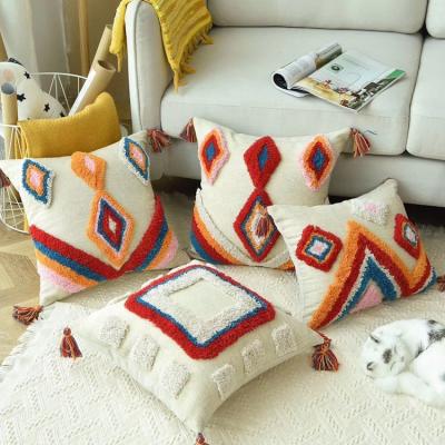 China PORTABLE Elegant Oriental Lumbar Pillow Covers Tassel Indian Moroccan Cushion Geometric Simply Covers for sale