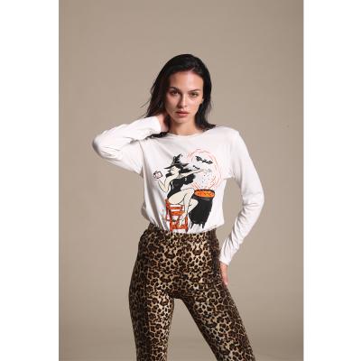 China Simple T-shirt Women Autumn Casual Loose Streetwear Crew Neck Cotton Tee Long Sleeve Cartoon Print Anti-wrinkle Graphic Women T-shirt for sale