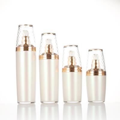 China Factory Supply High End Recycable Acrylic Cosmetics Packaging Refillable Plastic Lotion Pump Bottles for sale