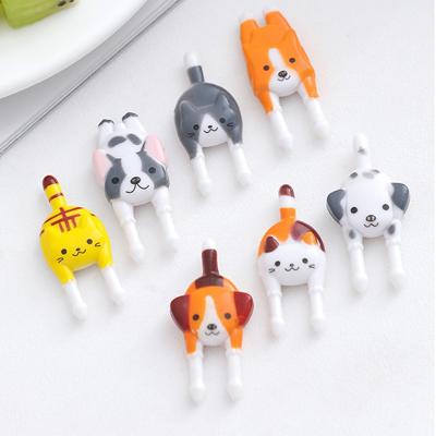 China New Disposable Fruit Pick Tools Lovely 7pcs Children Food Plastic Animal Picks Bento Fruit Picks for sale