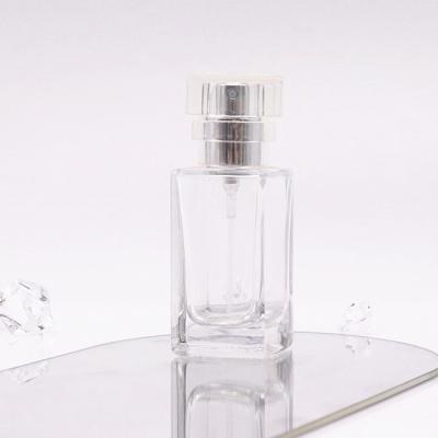 China Wholesale Customized Design Perfume Glass Bottle Cosmetic Spray Bottle 50ml 100ml Luxury Perfume Bottle for sale