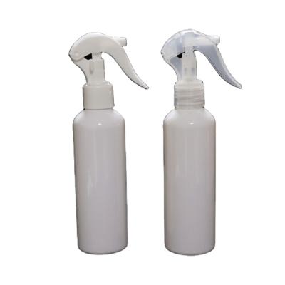 China 250ml Cosmetic Empty Plastic Bottles 100ml 150ml Part Spray Plastic Bottles White / Black Plastic PET Bottles for sale