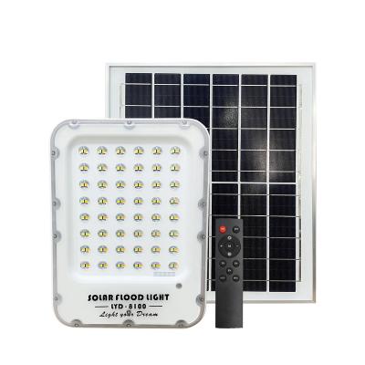 China Outdoor/Indoor Solar Radar Detector 150W LED Garden Lights Flood Light Energy Saving Outdoor Floodlight Lamp for sale