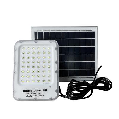 China Outdoor& Indoor 150W Solar Power LED Lighting 6500K Remote Control IP66 Waterproof 2 Way Mounted Flood Light Flood Light for sale