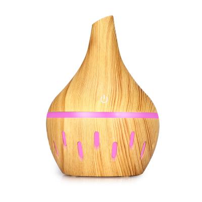 China Electric Ultrasonic Air Humidifier Essential Oil Diffuser RV Wood Grain LED Lights Aroma Diffuser For Home for sale