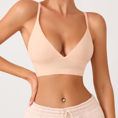 China 85% Nylon/15% Spandex Sweat-Wicking Antibacterial Simple Sexy Sports Bra Camisole Breathable Bra for sale