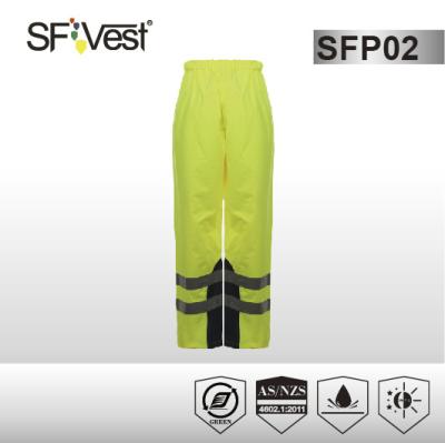 China AS / NZS 1906 reflective safety pants , 300D oxfords polyester high visibility trousers with 2 slanted pockets for sale