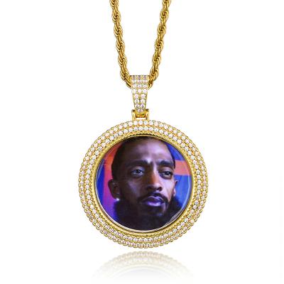 China Hiphop HIPHOP Customized Multilayer Hip Hop Necklace Memory Full Diamond Round Photo Frame PEND for sale