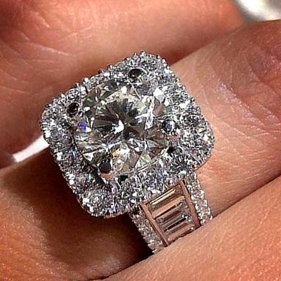 China Fashionable Creative Round Diamond And Zircon Rings Full Of T Square Rings Jewelry Women for sale