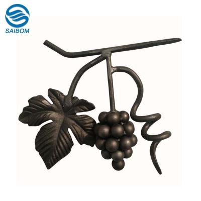 China Ornamental Gate Fence Railings Wrought Iron Grape for sale