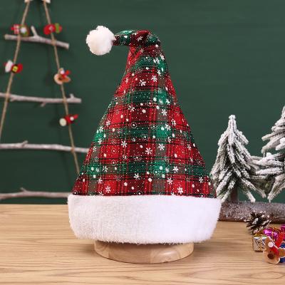 China 2021 Velvet Velvet Comfort Extras Thicken Plaid Christmas Classic Luxury Red Green Hat For Women Men Adults for sale