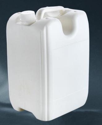 China 10L Urea Plastic Square Drum For Safe And Convenient Liquid Transport In Industry à venda