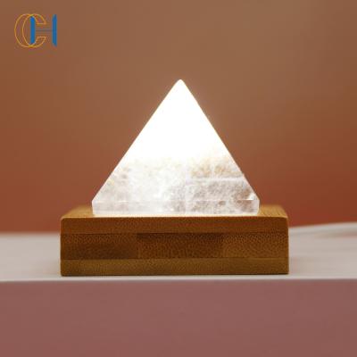 China Modern Luxury Crystal Bedside Light Diamond Custom Logo LED Table Lamp for sale